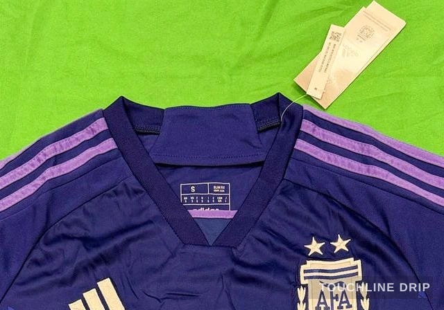collar detail image of Argentina x Stussy 2022 Away Jersey