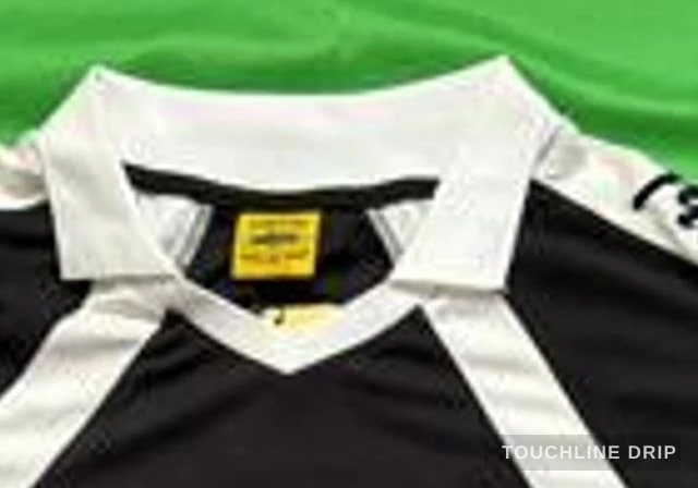 collar detail image of Corteiz Black Alcatraz Jersey