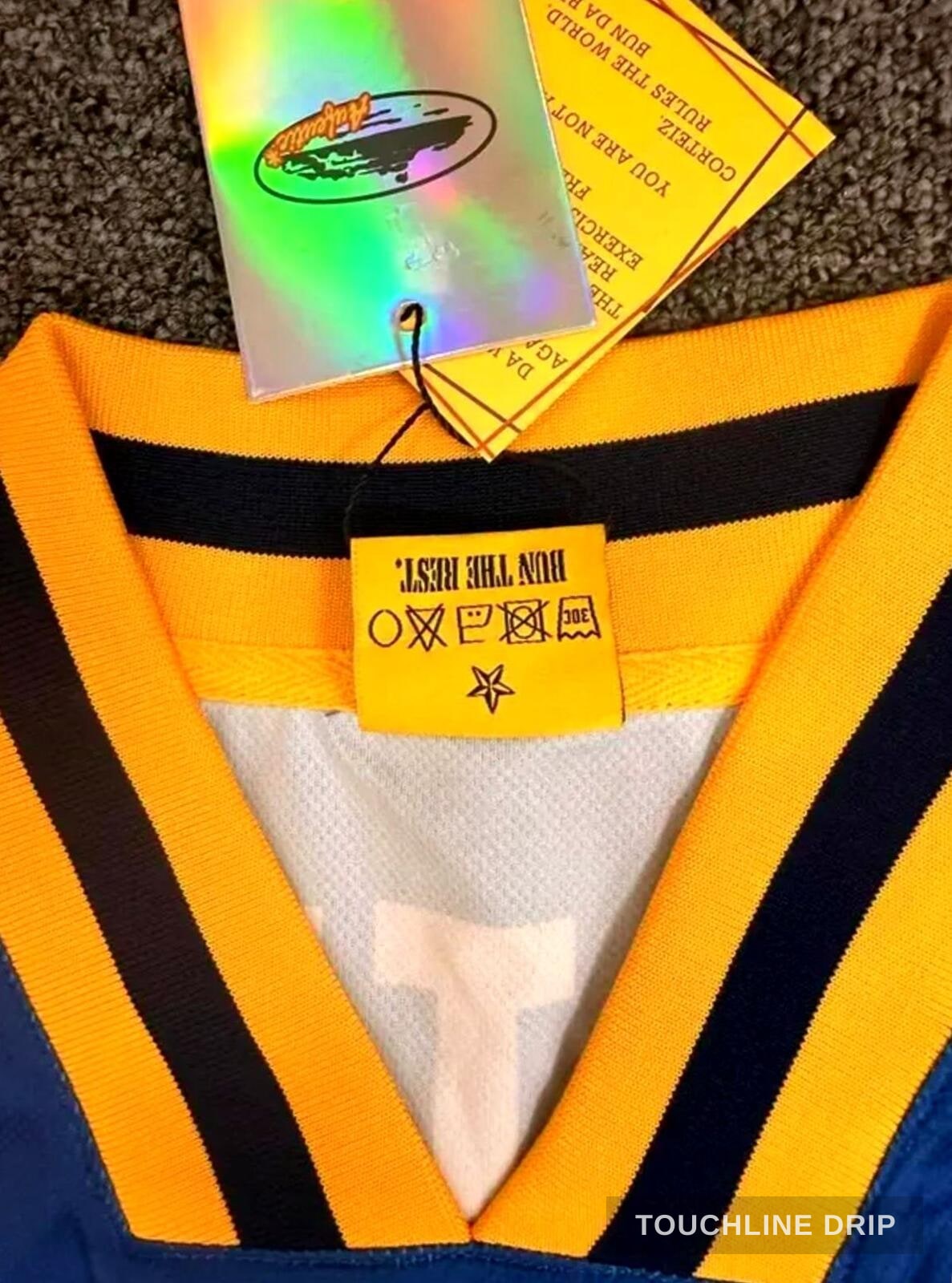 patch closeup product image of Corteiz Club América Blue Jersey