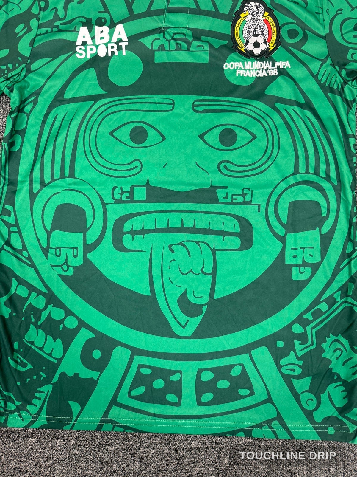 logo closeup product image of Mexico 1998 'aztec' World Cup Jersey