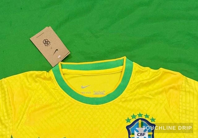collar detail image of Nike x Stussy Brazil Jungle Flight Concept Jersey