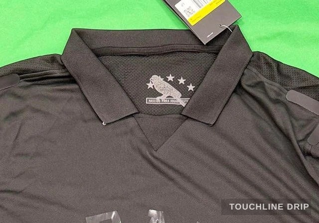 collar detail image of Nike x Stussy Brazil 13/14 Blacked Out Jersey