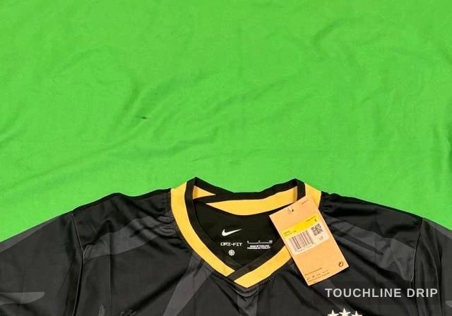 collar detail image of Corteiz x Brazil Desert Breeze Concept Jersey